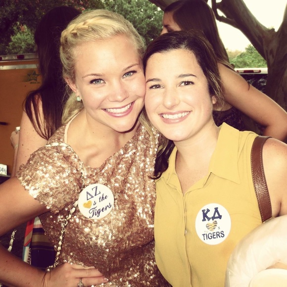 Meet your Posher, Rebecca - Picture 4 of 4