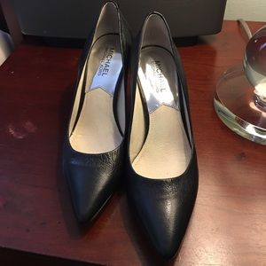 Nice black classic heels