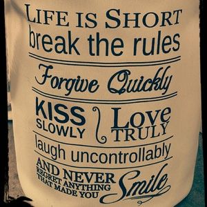 Meet your Posher, Maria teresa