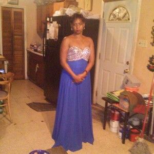 Meet your Posher, Vanessa