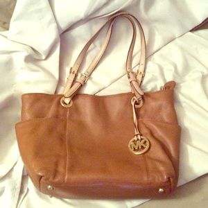 Michael Kors purse