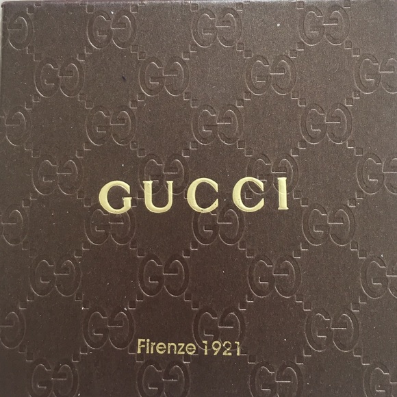 Brand new Gucci belt. Sling bag and box included.