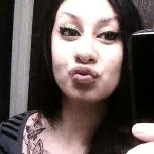 Meet your Posher, Marissa