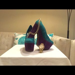 Wild Pair Fringe WP Platform Pumps