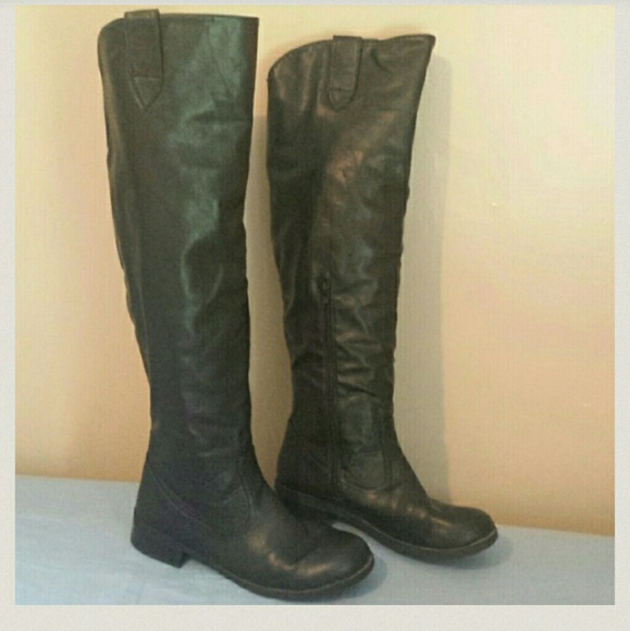 Knee high boots sz 8