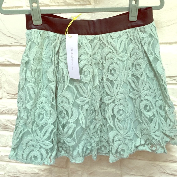 BCBGeneration lace skirt