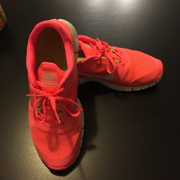 Nike Shoes - Nike free run shoes in hot punch color