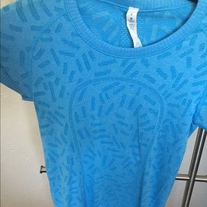 Lululemon SeaWheeze short sleeve Swiftly