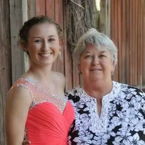 Meet your Posher, Allison