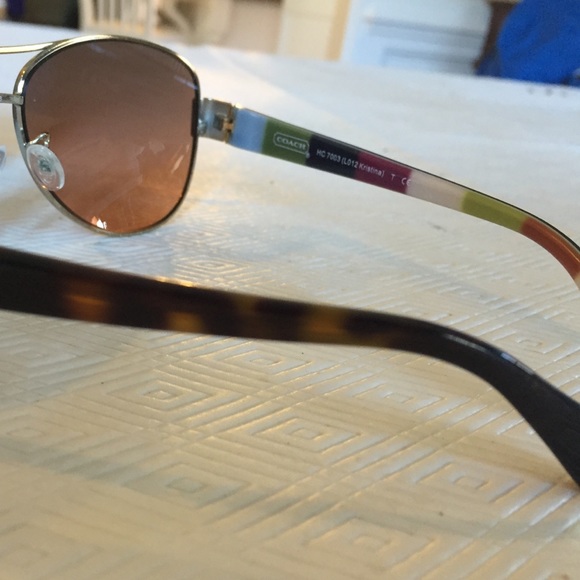 Coach sunglasses. - Picture 2 of 4