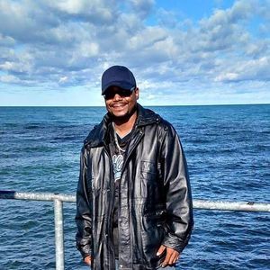 Meet your Posher, Shanga