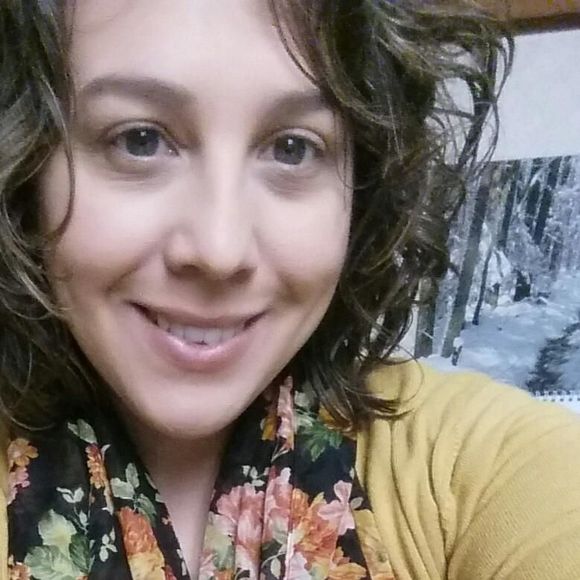Meet your Posher, Amy - Picture 1 of 1
