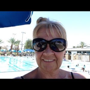 Meet your Posher, Susan