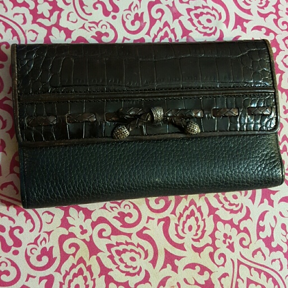 Brighton wallet