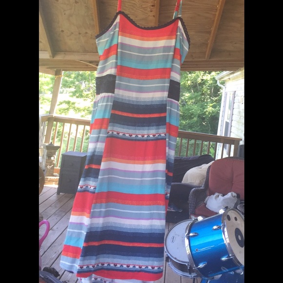 4/20.00Tribal print sundress; can be worn as a top - Picture 4 of 4