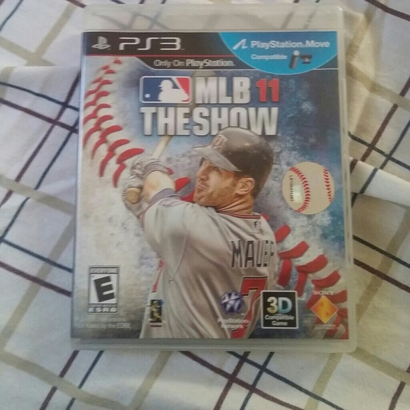 Mlb 11 the show - Picture 1 of 2