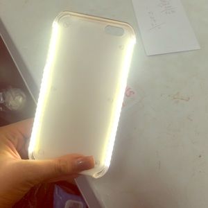 Lumee 6+ selfie case