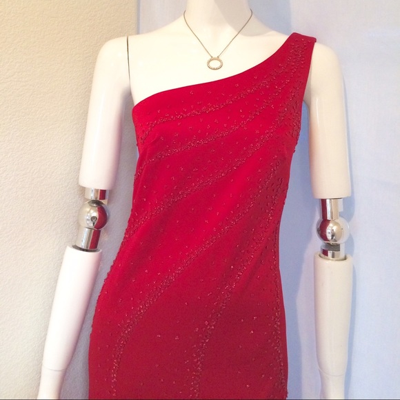 My Michelle Off the Shoulder Formal Dress - Picture 2 of 4