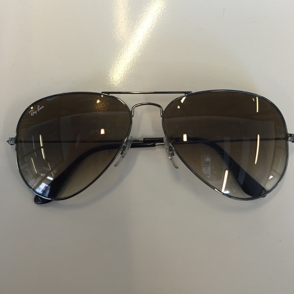 Ray Ban Dark Lens Aviator