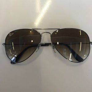 Ray Ban Dark Lens Aviator
