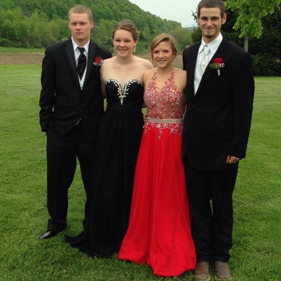 Prom dress - Picture 4 of 4