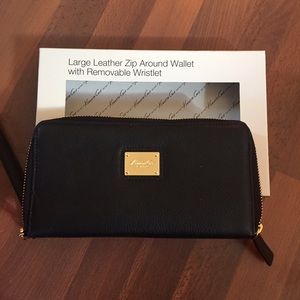 Kenneth Cole Leather Wallet