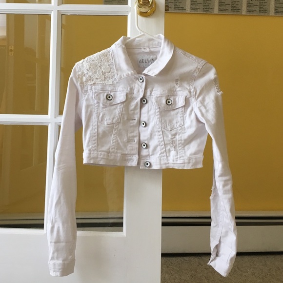 Delia's white jean jacket - Picture 1 of 4