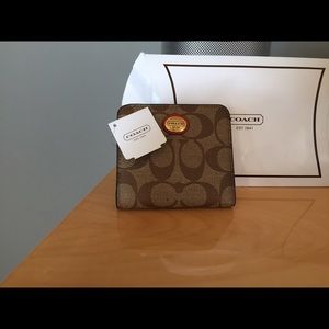 Coach wallet