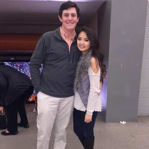 Meet your Posher, Vicky