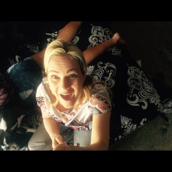 Meet your Posher, Jaime - Picture 4 of 4