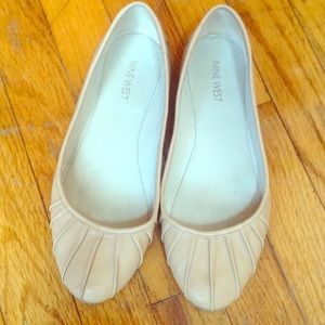 NUDE Ballet Flats!