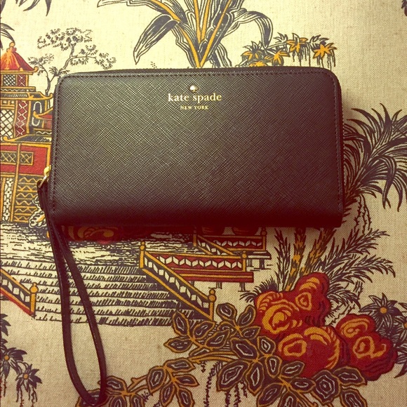 Kate spade with a gift card