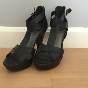 Guess black high heels cage