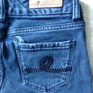 Seven7 jeans bootcut in distressed black