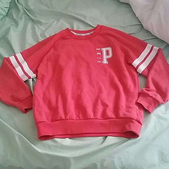 VS Pink crew sweatshirt