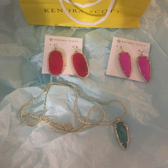 Kendra Scott earrings and necklace bundle