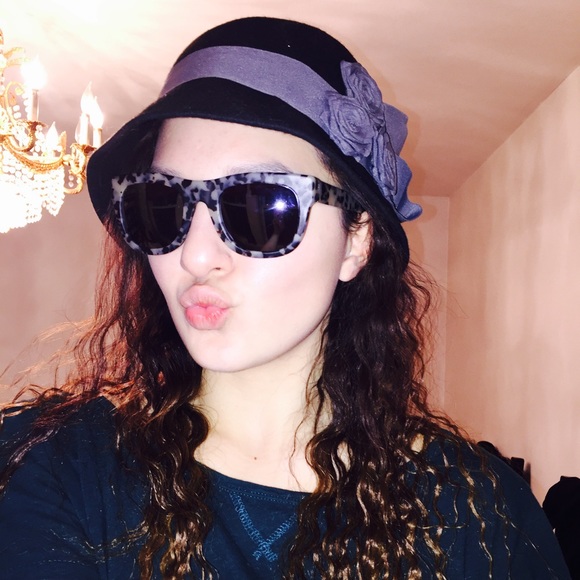 C Wonder sunnies - Picture 4 of 4