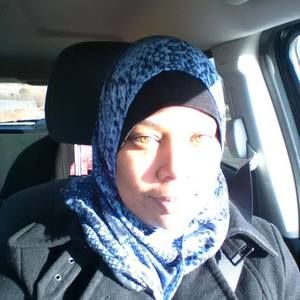 Meet your Posher, Monique