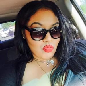 Meet your Posher, Val