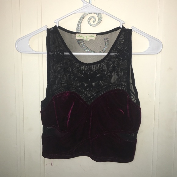 UO crop top