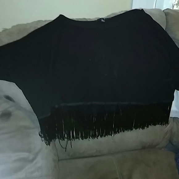 Cute fringe flowy shirt