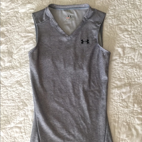 Under armour tank