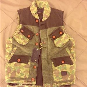 Strivers Row USA Camo Vest BAPE Sz. M