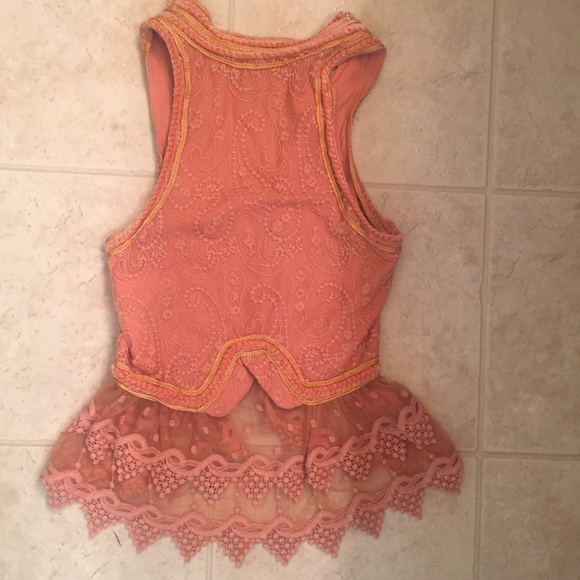 gimmicks vest