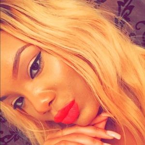 Meet your Posher, Jashae