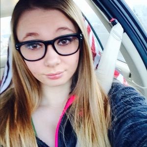 Meet your Posher, Kristen