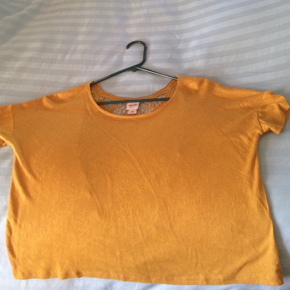Mossimo brand top