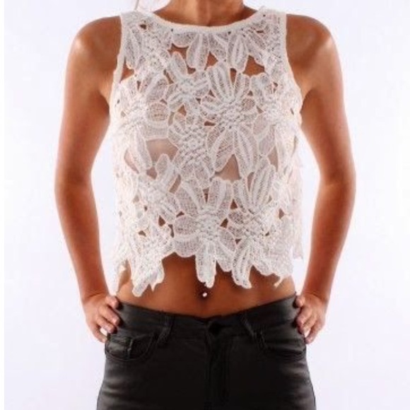 Lush floral crop top tank