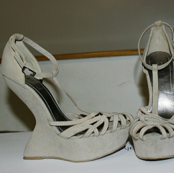 Shoes - wedge sandals