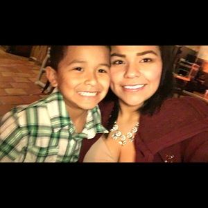 Meet your Posher, Edith